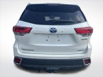 2017 Highlander Hybrid Thumbnail 6