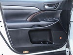 2019 Highlander Hybrid Thumbnail 24