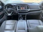 2019 Highlander Hybrid Thumbnail 24