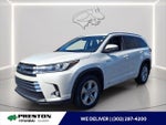 2017 Highlander Hybrid Thumbnail 1