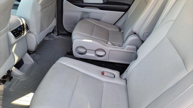 2018 Toyota Highlander Hybrid Limited Platinum