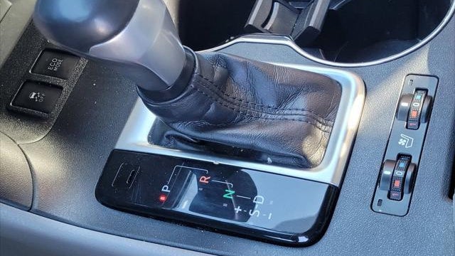 2018 Toyota Highlander Hybrid Limited Platinum