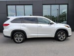 2017 Highlander Hybrid Thumbnail 5