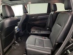 2018 Highlander Hybrid Thumbnail 20