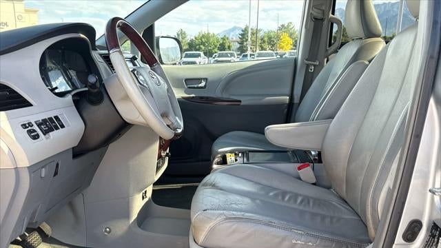 2014 Toyota Sienna XLE 7-Passenger