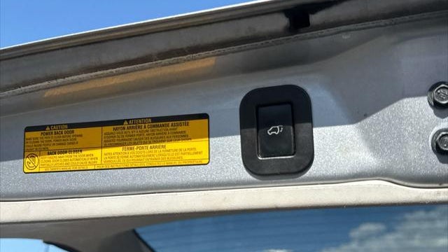 2014 Toyota Sienna XLE 7-Passenger
