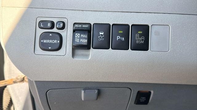 2014 Toyota Sienna XLE 7-Passenger