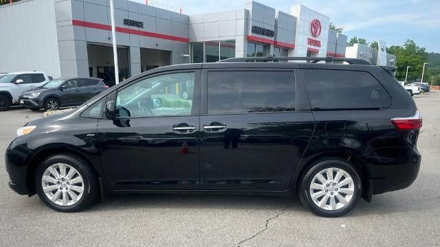 2016 Toyota Sienna XLE 7-Passenger