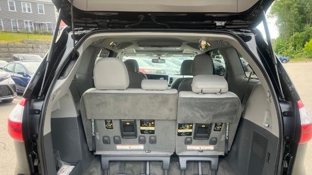 2016 Toyota Sienna XLE 7-Passenger