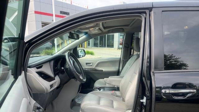 2016 Toyota Sienna XLE 7-Passenger