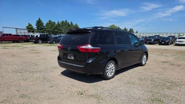 2015 Toyota Sienna XLE 7-Passenger
