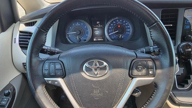 2015 Toyota Sienna XLE 7-Passenger