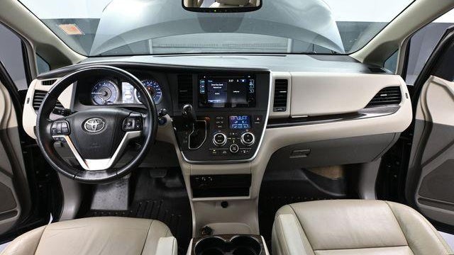 2015 Toyota Sienna XLE 7-Passenger