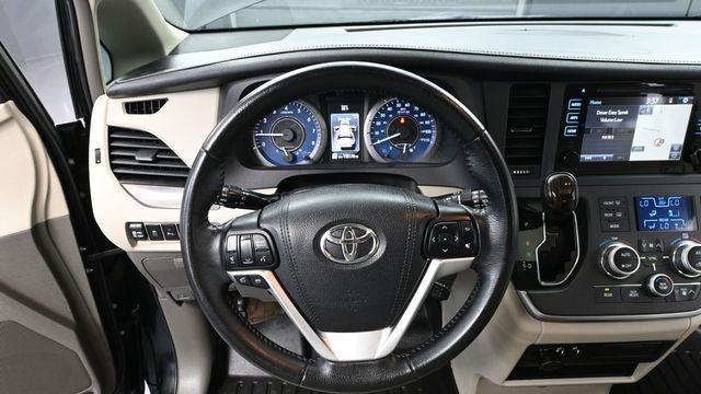 2015 Toyota Sienna XLE 7-Passenger