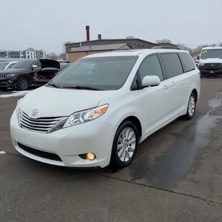 2011 Toyota Sienna with White Exterior