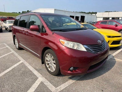 Photo of a 2014 Toyota Sienna AWD XLE 7-Passenger 4DR Mini-Van for sale