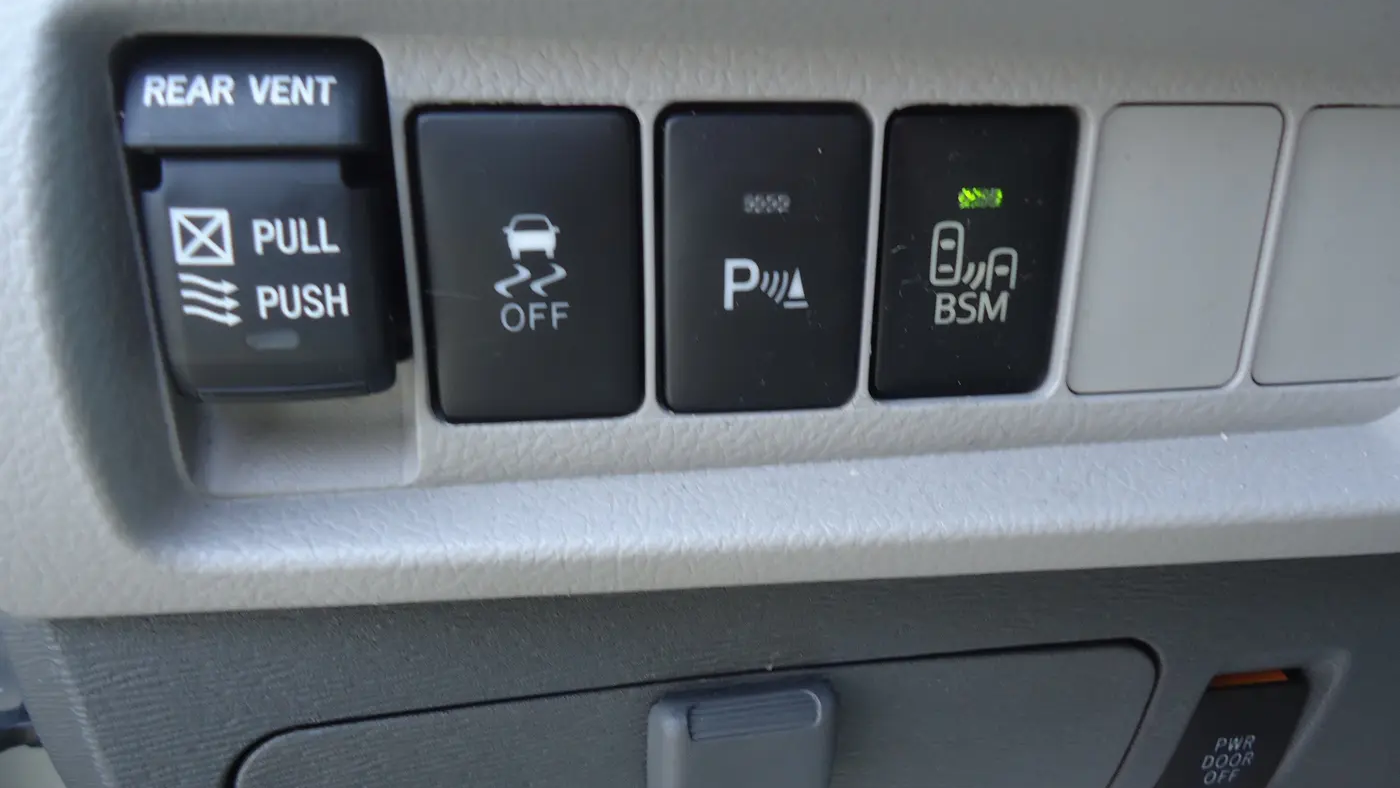 2015 Toyota Sienna XLE 7-Passenger