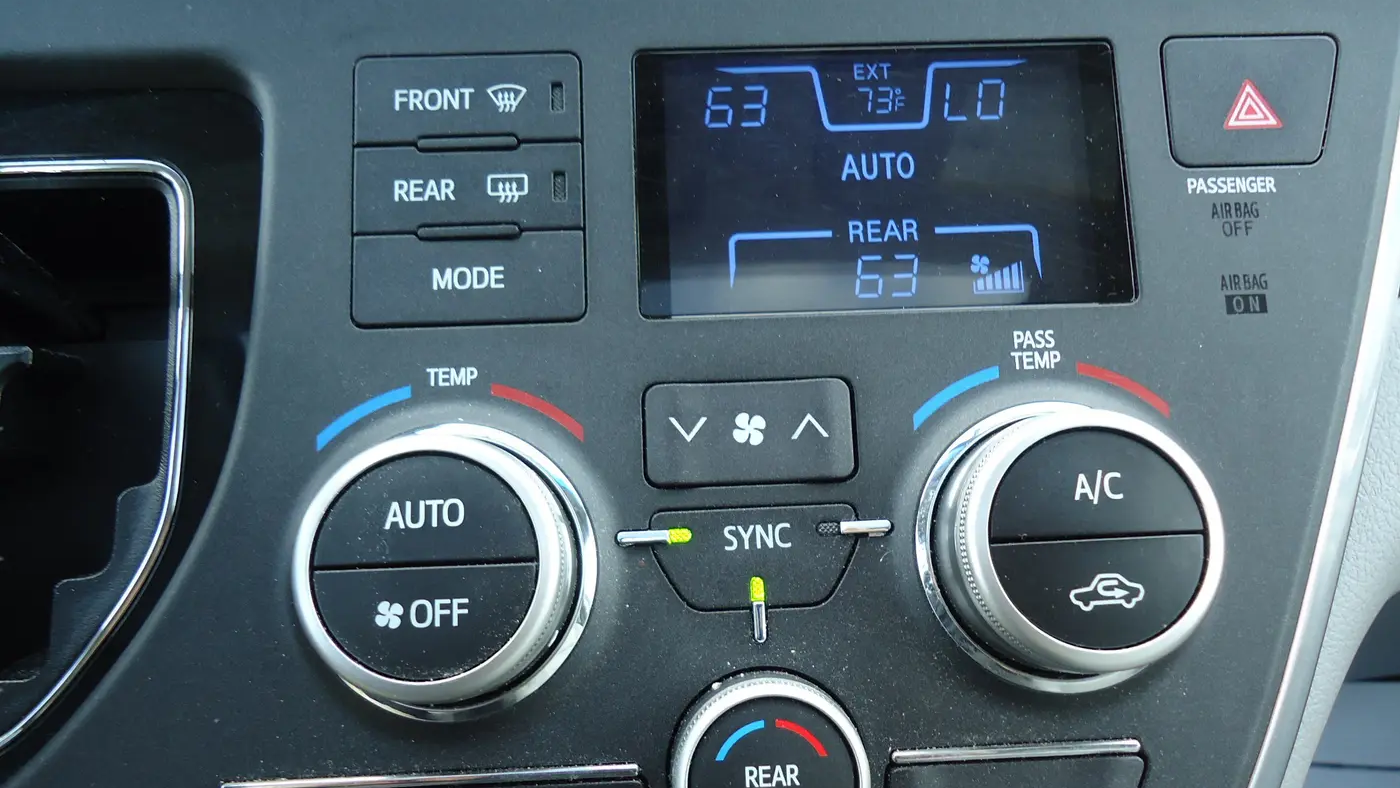 2015 Toyota Sienna XLE 7-Passenger