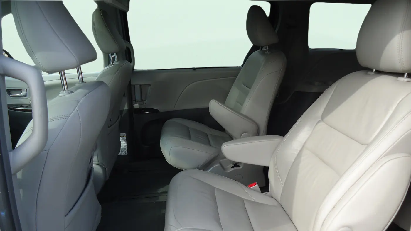 2015 Toyota Sienna XLE 7-Passenger