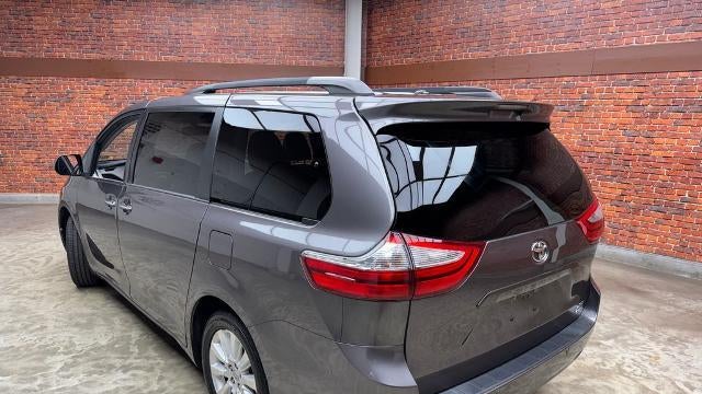 2015 Toyota Sienna XLE 7-Passenger