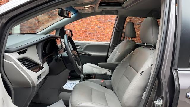 2015 Toyota Sienna XLE 7-Passenger