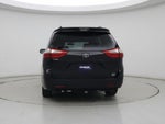 2015 Sienna Thumbnail 6
