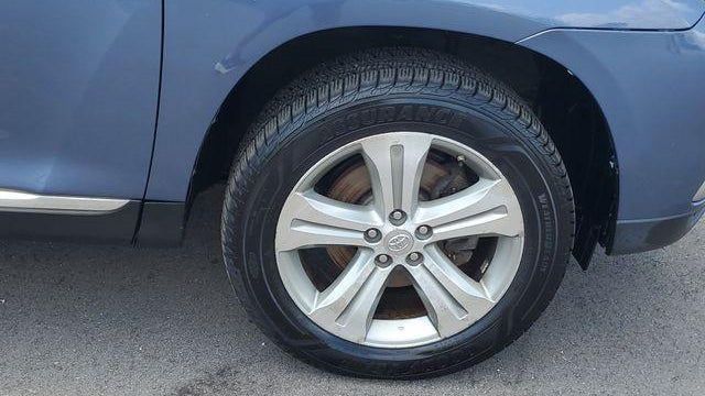 2011 Toyota Highlander Limited