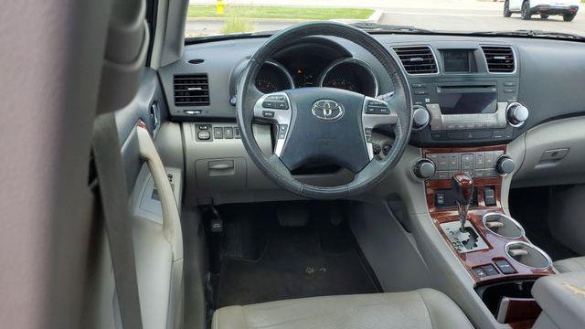 2011 Toyota Highlander Limited