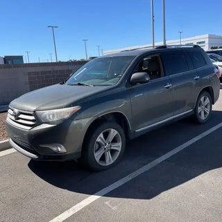 2012 Toyota Highlander with Green Exterior