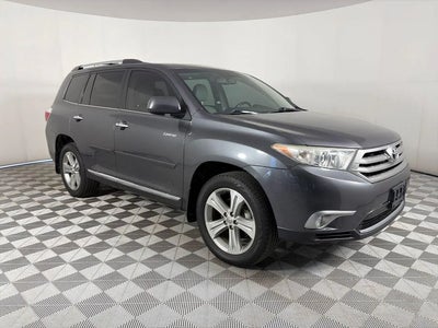 Photo of a 2013 Toyota Highlander AWD Limited 4DR SUV for sale