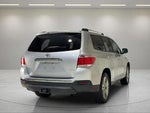 2012 Highlander Thumbnail 3
