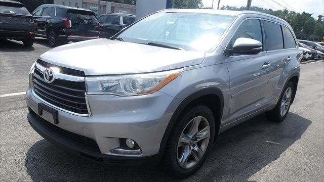 2016 Toyota Highlander Limited