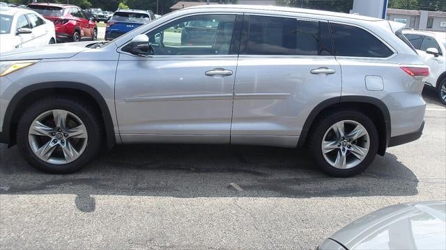 2016 Toyota Highlander Limited