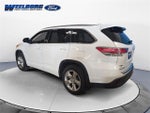 2015 Highlander Thumbnail 3