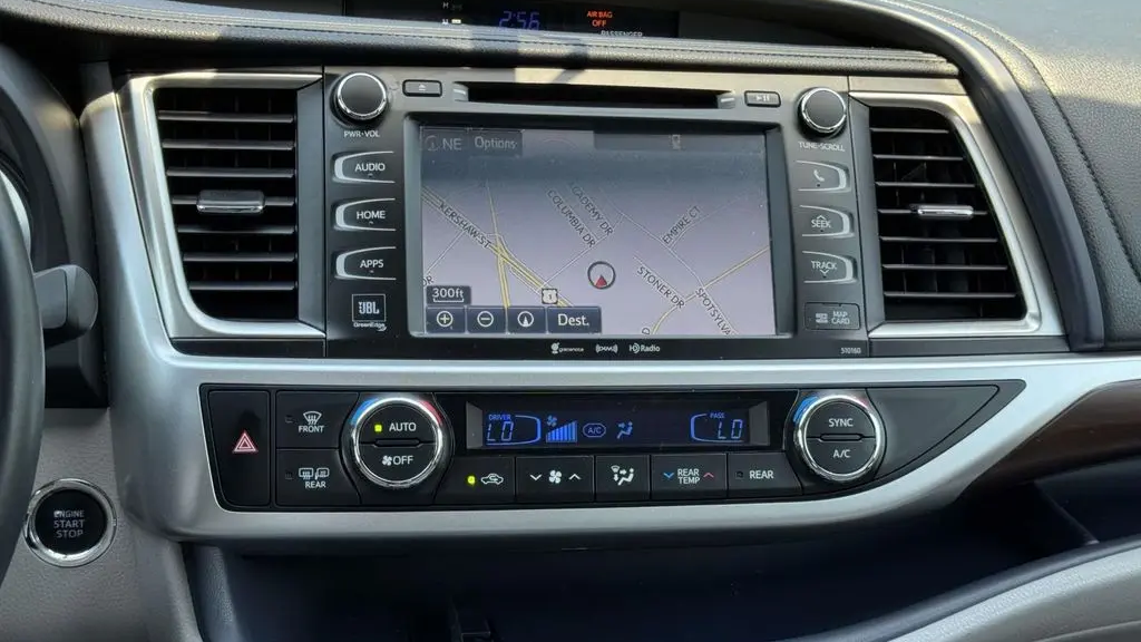 2016 Toyota Highlander Limited