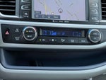2016 Highlander Thumbnail 19