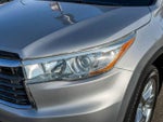 2016 Highlander Thumbnail 8