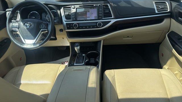 2016 Toyota Highlander Limited