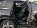 2015 Highlander Thumbnail 38