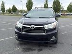 2016 Highlander Thumbnail 14