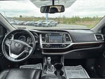2016 Highlander Thumbnail 27