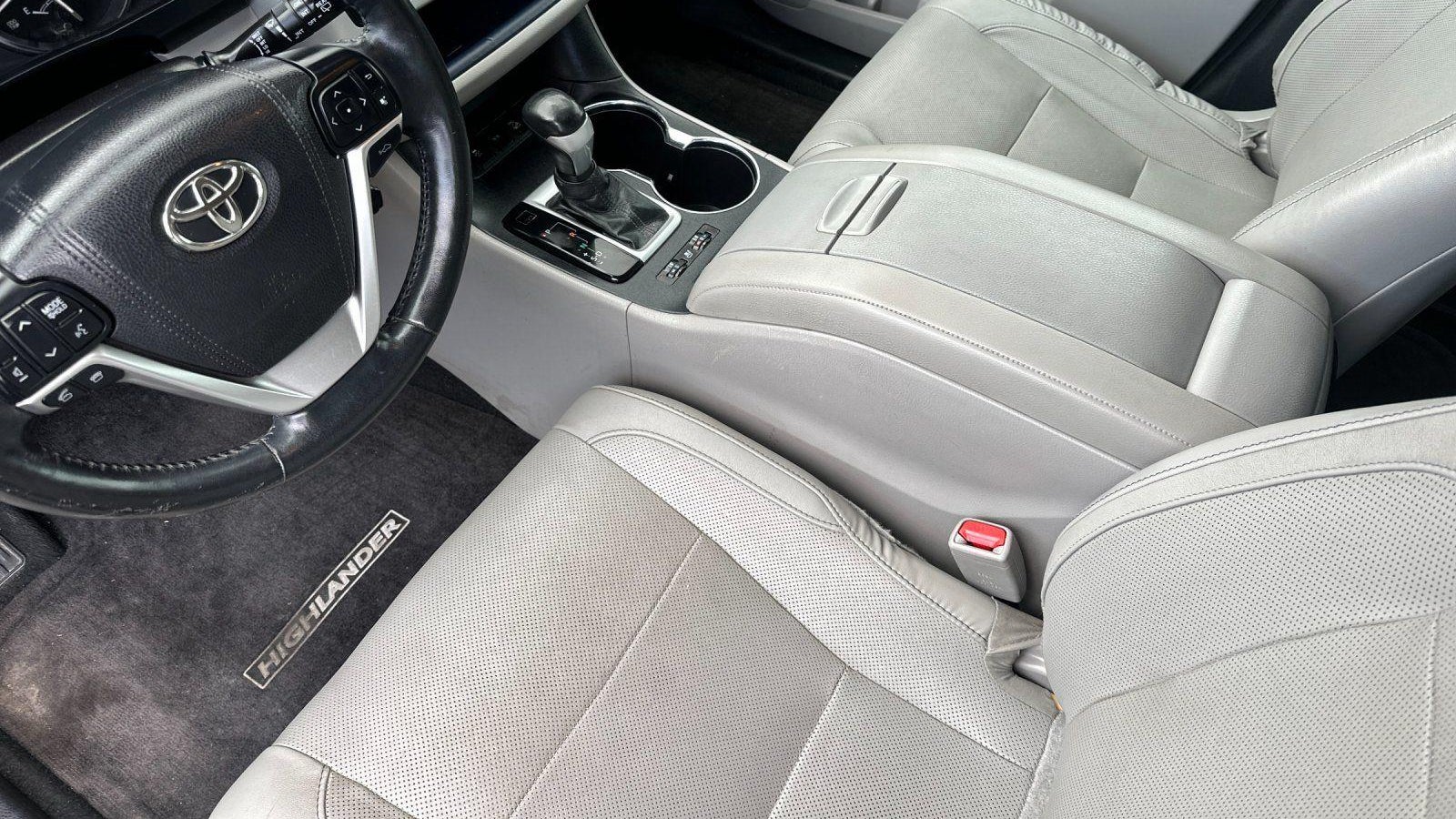 2015 Toyota Highlander Limited
