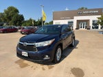 2015 Highlander Thumbnail 3