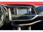2016 Highlander Thumbnail 7