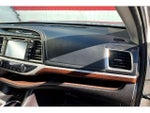 2016 Highlander Thumbnail 17