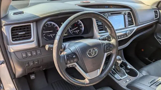 2015 Toyota Highlander Limited