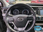 2016 Highlander Thumbnail 13