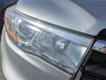 2016 Highlander Thumbnail 10