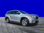 2016 Highlander Thumbnail 2