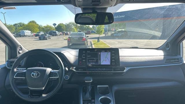 2021 Toyota Sienna XSE 7-Passenger